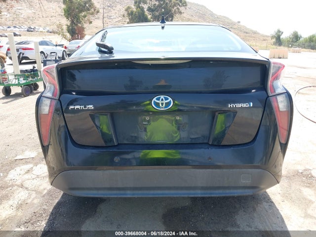 Toyota Prius Four 2017 JTDKARFU6H3036676 Image 16