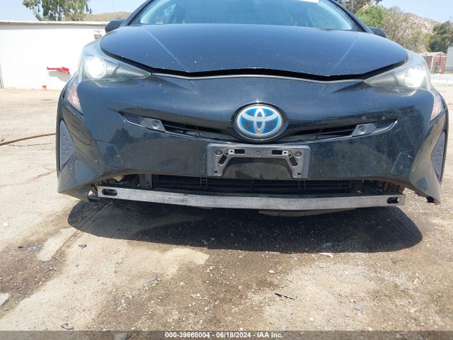 Toyota Prius Four 2017 JTDKARFU6H3036676 Image 6