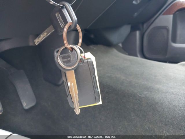 3GTP1UEC8FG165532 GMC Sierra 1500 Sle