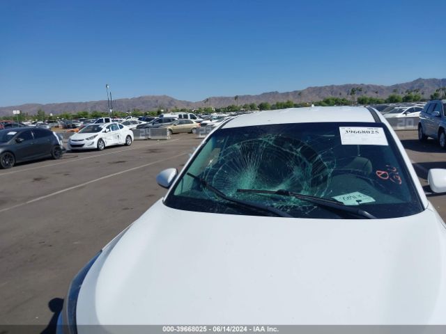 KM8J23A47KU922404 Hyundai TUCSON SE