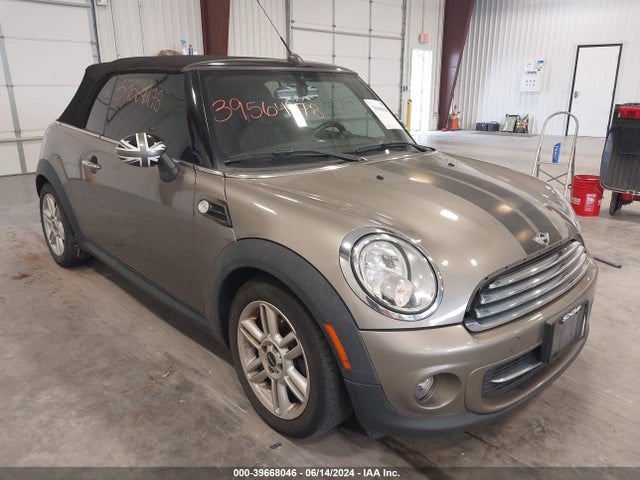 2013 MINI CONVERTIBLE WMWZN3C53DT265854 Photo 0