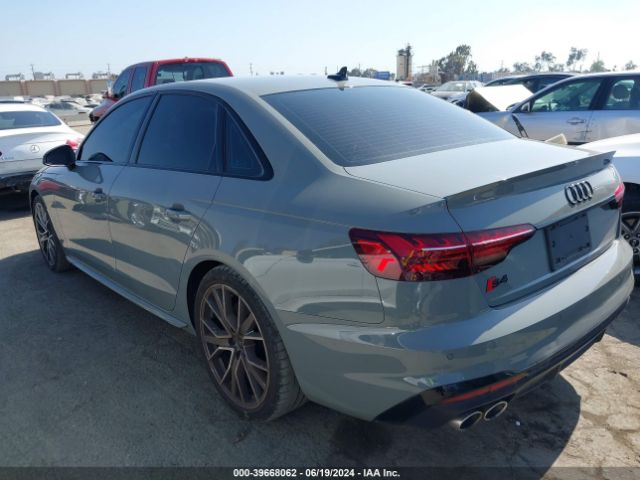 2022 AUDI S4 WAUB4AF40NA033298 Photo 2
