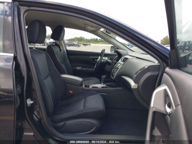 1N4AL3AP7HN307419 Nissan Altima 2.5 S