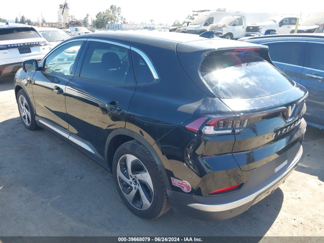 Vinfast Vf 8 Eco 2023 RLLV1AEB0PH003176 Image 3