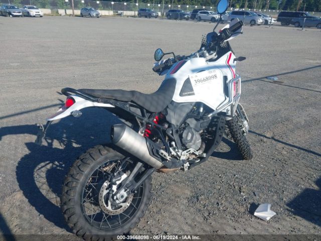 2023 DUCATI DESERT X ZDMXANDT0PB003254 Photo 3