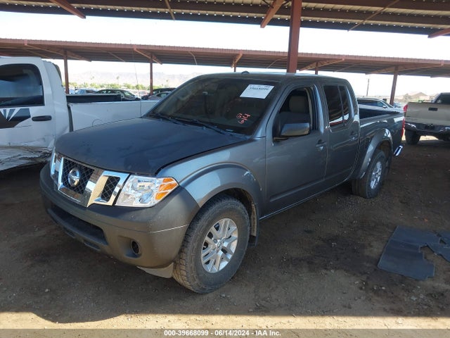 Nissan Frontier Sv 2018 1N6DD0FV9JN758333 Image 2
