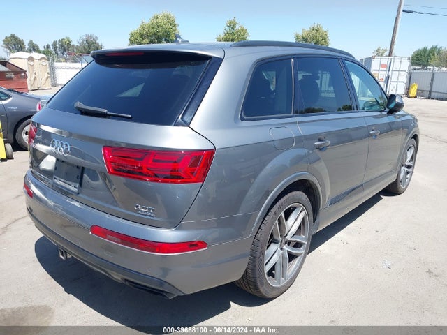 Audi Q7 3.0t Premium 2018 WA1VABF71JD013265 Image 4