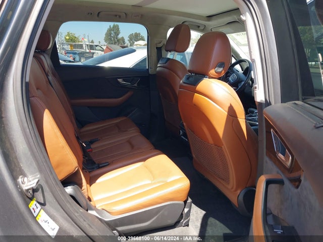 Audi Q7 3.0t Premium 2018 WA1VABF71JD013265 Image 8