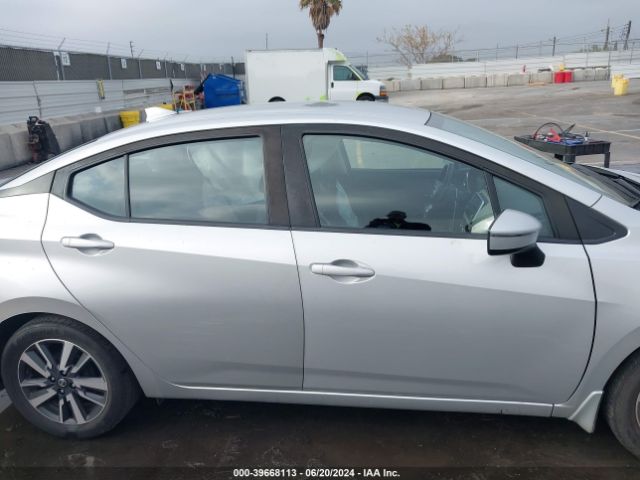 3N1CN8EV6ML880571 Nissan Versa Sv Xtronic Cvt