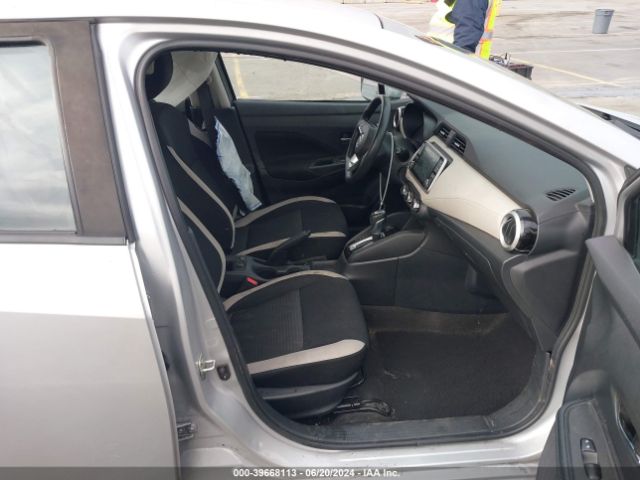 3N1CN8EV6ML880571 Nissan Versa Sv Xtronic Cvt