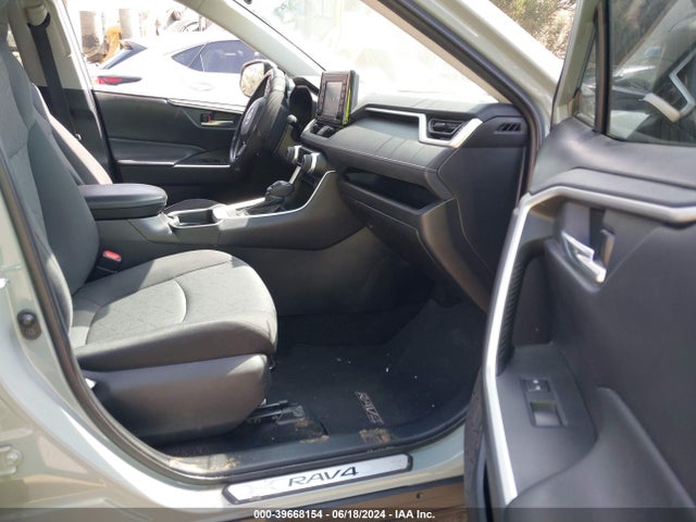 Toyota Rav4 Xle 2021 2T3W1RFV1MW154474 Image 5