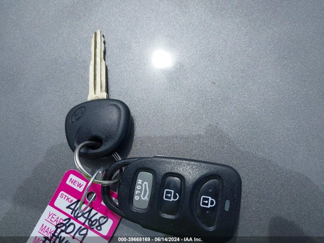 Hyundai ELANTRA SEL 2019 5NPD84LF4KH406287 Image 11