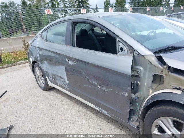 Hyundai ELANTRA SEL 2019 5NPD84LF4KH406287 Image 18