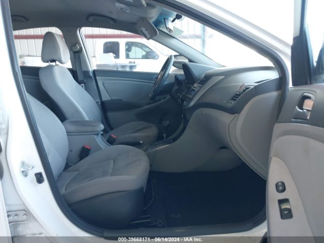 KMHCT4AE2HU343205 Hyundai Accent Value Edition