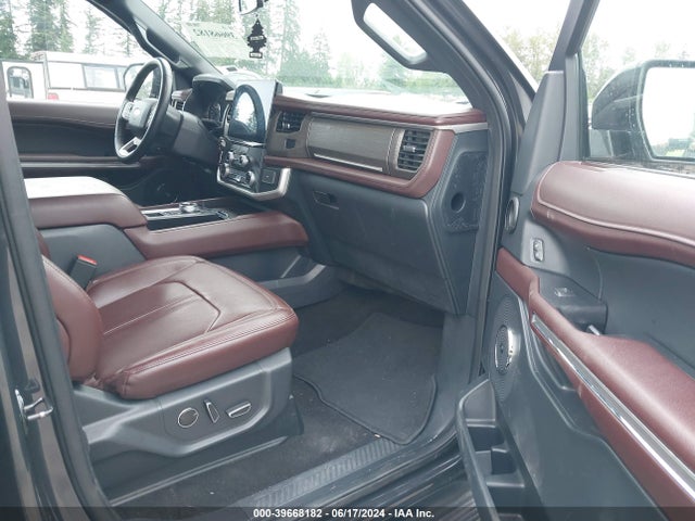 Ford Expedition Limited 2022 1FMJU1KT4NEA29822 Image 5