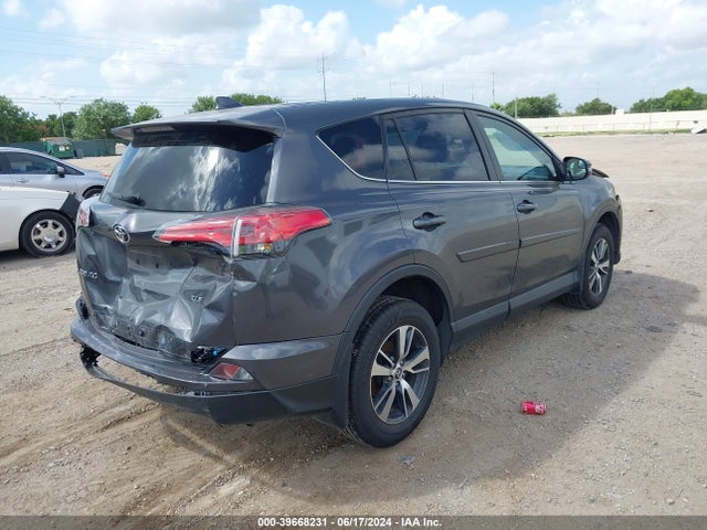 Toyota Rav4 Xle 2018 2T3WFREV6JW490085 Image 4