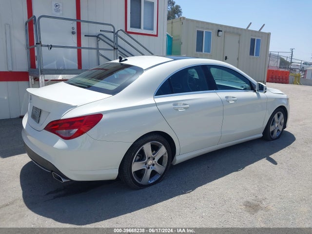 Mercedes-Benz CLA 250 2016 WDDSJ4EB3GN330080 Image 4