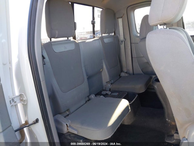 5TFTX4CN8FX052340 Toyota Tacoma