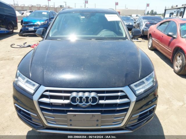 WA1CNAFYXJ2125895 Audi Q5 2.0t Premium/2.0t Tech Premium