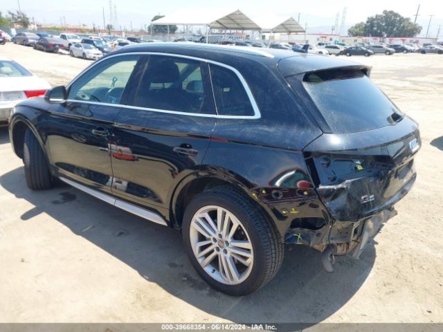 WA1CNAFYXJ2125895 Audi Q5 2.0t Premium/2.0t Tech Premium