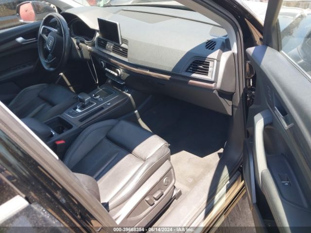 WA1CNAFYXJ2125895 Audi Q5 2.0t Premium/2.0t Tech Premium