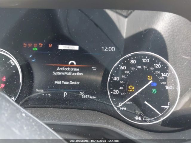 5TDESKFC5PS104200 Toyota Sienna Platinum