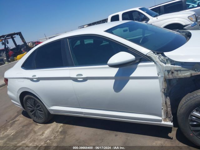 3VWN57BU2MM096813 Volkswagen Jetta 1.4t R-line/1.4t S