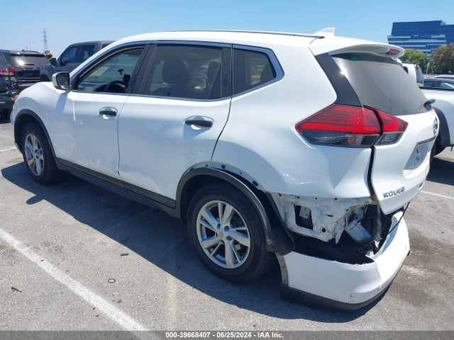 Nissan ROGUE S 2017 KNMAT2MV4HP510660 Image 3