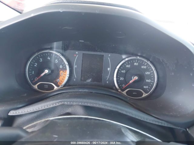 ZACCJAAT7FPB87930 Jeep Renegade Sport
