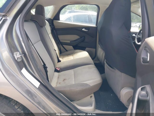 1FADP3K26EL266762 Ford FOCUS SE