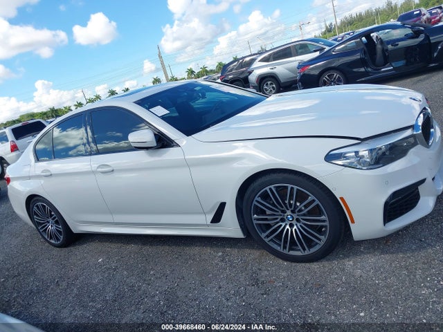 BMW 540I 2019 WBAJE5C54KWW20552 Image 13