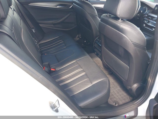 BMW 540I 2019 WBAJE5C54KWW20552 Image 8