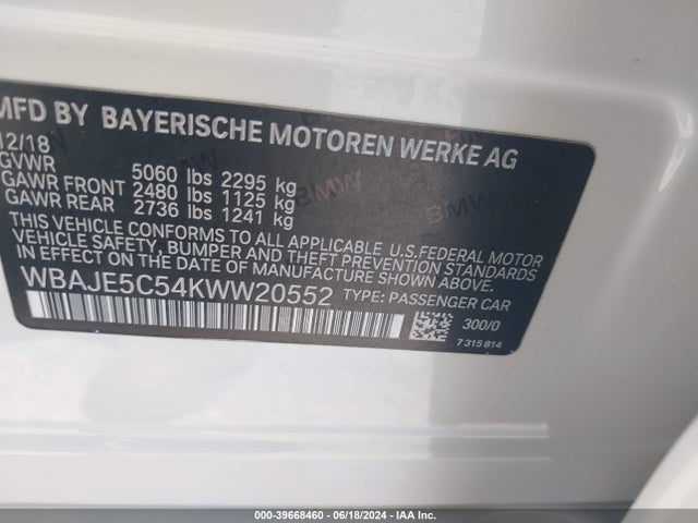 BMW 540I 2019 WBAJE5C54KWW20552 Image 9