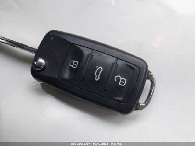 WVGBV7AX5HK044442 Volkswagen Tiguan 2.0t/2.0t S