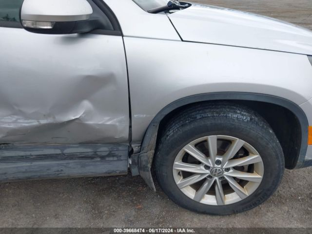 WVGBV7AX5HK044442 Volkswagen Tiguan 2.0t/2.0t S