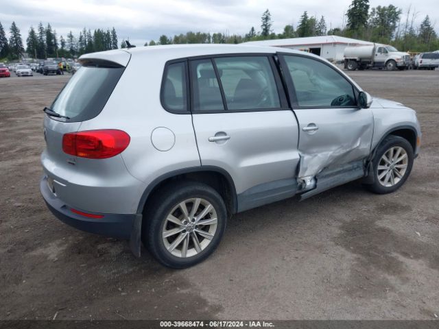 WVGBV7AX5HK044442 Volkswagen Tiguan 2.0t/2.0t S