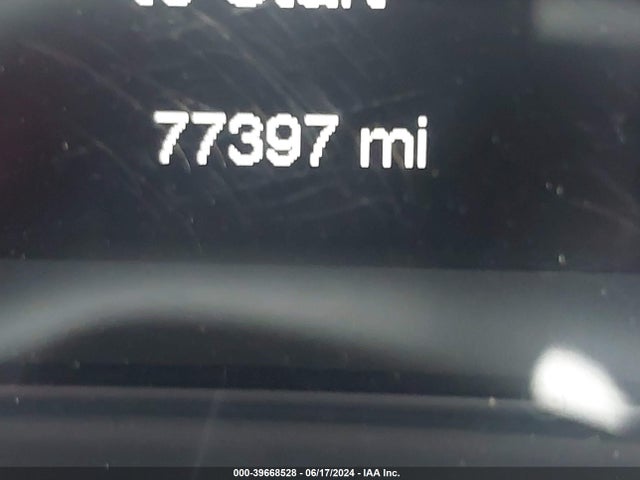 1C3CCCAB2GN132880 Chrysler 200 Limited