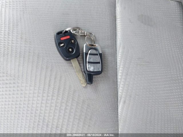 5FNYF4H28FB049844 Honda PILOT LX