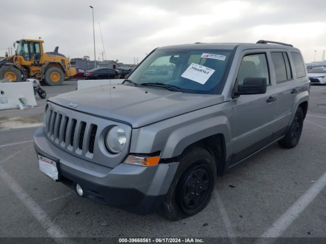 1C4NJPBA2GD711879 Jeep Patriot Sport