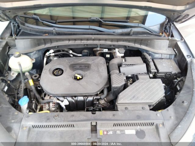 KM8J2CA42KU863519 Hyundai TUCSON SE