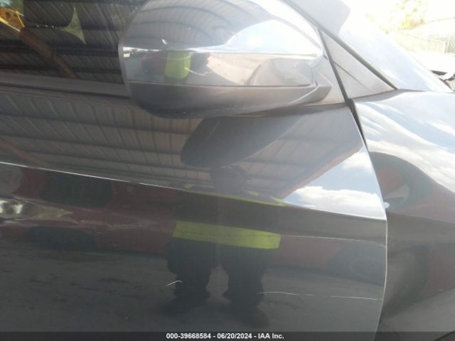 KM8J2CA42KU863519 Hyundai TUCSON SE