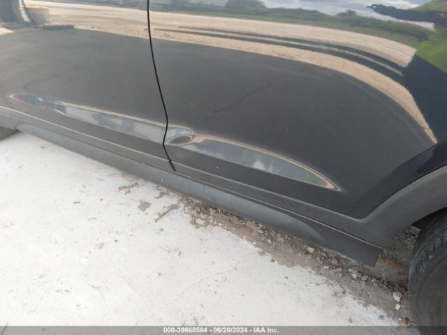 KM8J2CA42KU863519 Hyundai TUCSON SE