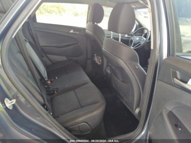 KM8J2CA42KU863519 Hyundai TUCSON SE