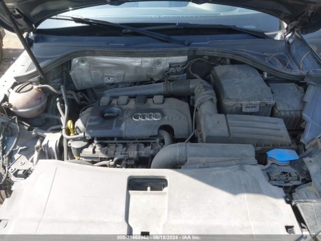 WA1HCCFS3HR000290 Audi Q3 2.0t Premium