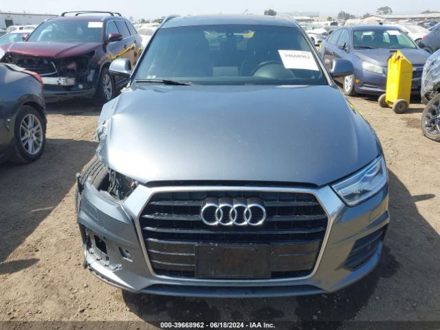WA1HCCFS3HR000290 Audi Q3 2.0t Premium