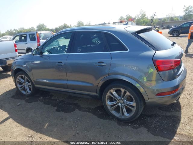 WA1HCCFS3HR000290 Audi Q3 2.0t Premium