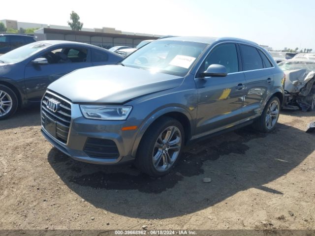 WA1HCCFS3HR000290 Audi Q3 2.0t Premium