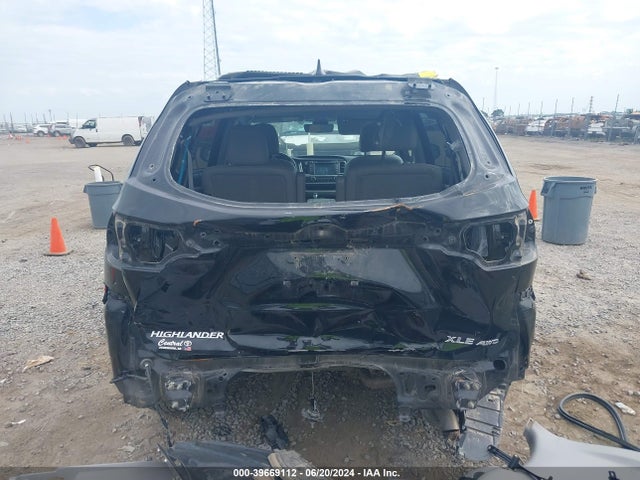 Toyota Highlander Xle 2018 5TDJZRFH1JS871905 Image 17