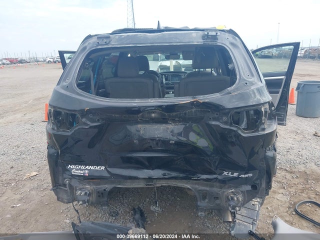 Toyota Highlander Xle 2018 5TDJZRFH1JS871905 Image 6