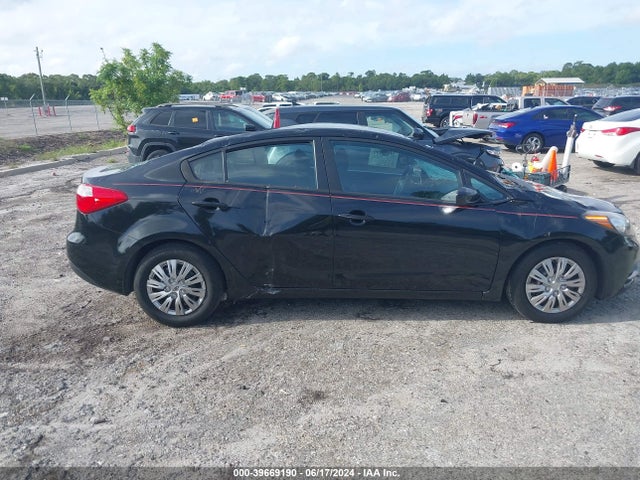 KIA FORTE LX 2016 KNAFK4A61G5565706 Image 13